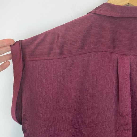 Banana Republic • dolman rolled sleeve button front shirt - Picture 7 of 9